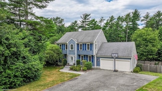 12 Alexandra Ln, Carver, MA 02330