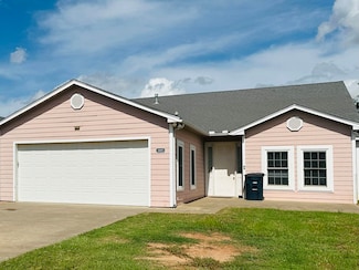1005 Freeland Dr, Enid, OK 73701