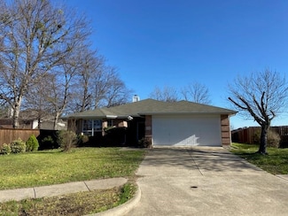 7618 Northpoint Dr, Rowlett, TX 75089