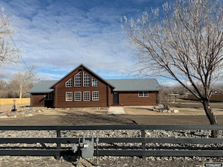 311 Bridge Ave, Worland, WY 82401