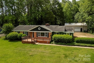 5100 Crestland Ave, Charlotte, NC 28269