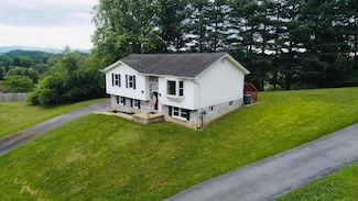 115 Ashley Dr, Bristol, VA 24201