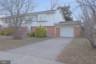 201 Ashton Dr, Gibbstown, NJ 08027