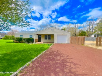 249 Center St, Tuckerton, NJ 08087