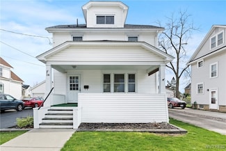 14 Freeman Ave, Middleport, NY 14105