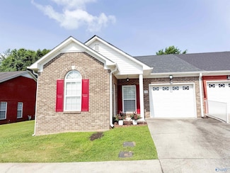 110 Santana Dr, Athens, AL 35611