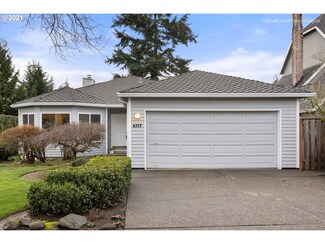 6117 Canter Ln, West Linn, OR 97068