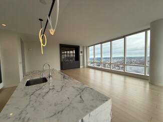 1 Franklin St Unit 4303, Boston, MA 02110