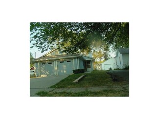 1101 S Woodland Ave, Independence, MO 64050