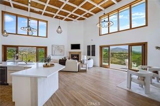 4385 Rainbow Vista Dr, Fallbrook, CA 92028