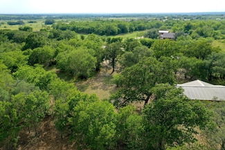215 Pebblestone Rd, Dale, TX 78616