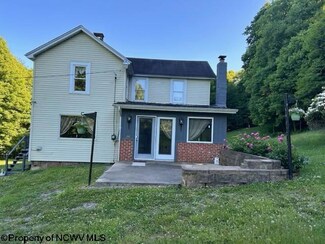 2445 Sanders Hill Rd, Tunnelton, WV 26444