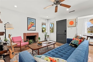 4474 W 133rd St, Hawthorne, CA 90250