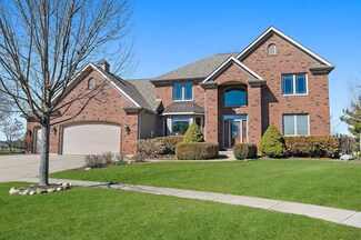 329 Eli Barnes Ct, Sycamore, IL 60178
