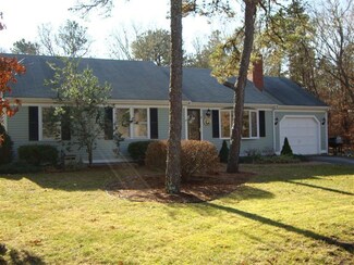 15 Shamrock Cir, Harwich, MA 02645