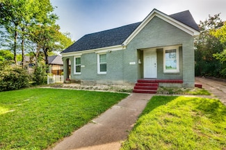 2204 Berwick Ave, Dallas, TX 75203