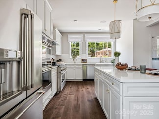 420 Old Town Village Rd, Waxhaw, NC 28173