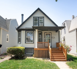 3642 N Sawyer Ave, Chicago, IL 60618