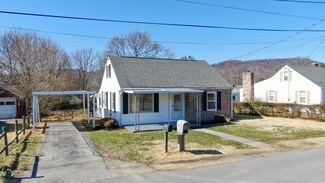 658 Mercer Rd, Rich Creek, VA 24147