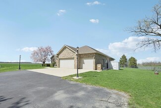 191 Flakes Ford Rd SE, Washington Court House, OH 43160