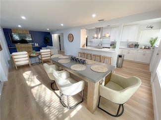 833 NW 30th St, Wilton Manors, FL 33311