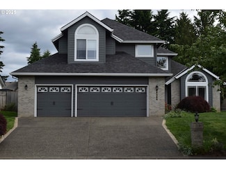 14040 Conway Dr, Oregon City, OR 97045