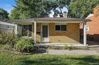 14210 Manhattan St, Oak Park, MI 48237