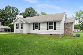 411 Lake Farm Rd, Smyrna, TN 37167
