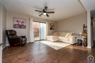 5436 SW 12th Terrace Unit 2, Topeka, KS 66604