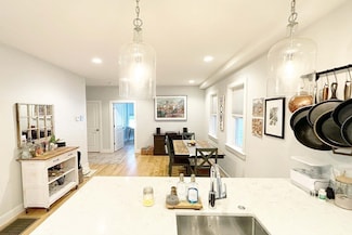 335 Maverick St Unit 1, Boston, MA 02128