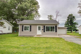 155 Roberts St, Jerseyville, IL 62052
