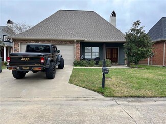 2307 La Cache Dr, Lake Charles, LA 70601