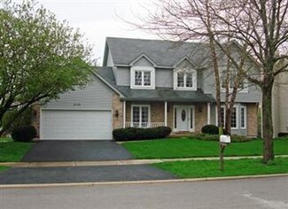 2120 Yellowstar Ln, Naperville, IL 60564