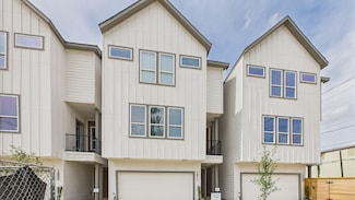 1807 Brooks St, Houston, TX 77026