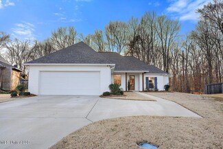 310 Oakville Cir, Brandon, MS 39047