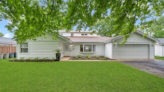 11507 S Neenah Ave, Worth, IL 60482