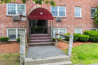 30 Danbury Dr Unit 8, Methuen, MA 01844