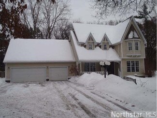 3280 Victoria St N, Saint Paul, MN 55126