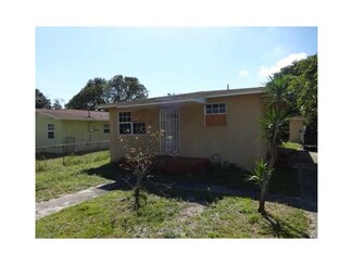 822 NW 113th St, Miami, FL 33168