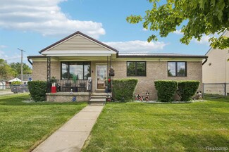 8286 Westminster Ave, Warren, MI 48089