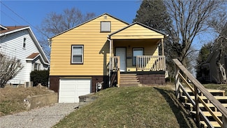 1715 State St, Natrona Heights, PA 15065