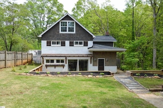 102 Hilltop Dr, Travelers Rest, SC 29690