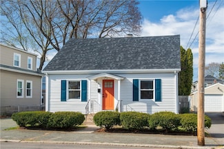 62 Cameron St, Pawtucket, RI 02861