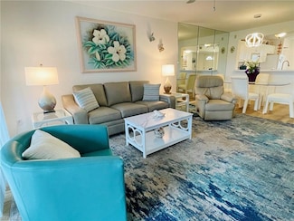 153 Gabriel Cir Unit 3003, Naples, FL 34104