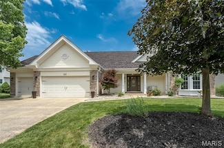 510 Autumn Oaks Dr, Ellisville, MO 63021