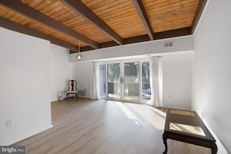 7843 Enola St Unit 212, McLean, VA 22102