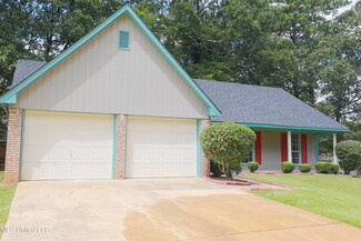 1033 Lake Dockery Rd, Byram, MS 39272