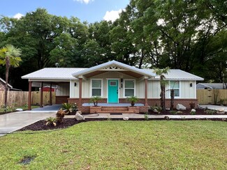 484 Long Dr, Crestview, FL 32539