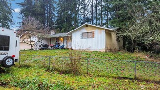 6215 189th Avenue Ct E, Lake Tapps, WA 98391