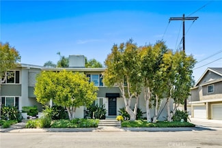 503 Saint Andrews Rd Unit E, Newport Beach, CA 92663